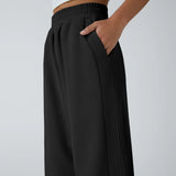 Zuzana | Ležérní rovné kalhoty z manšestru s vysokým pasem a kapsami