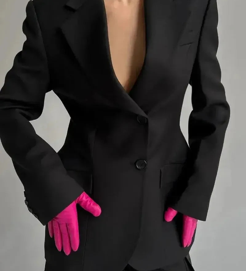 Élodie Grace – Dokonalé sako